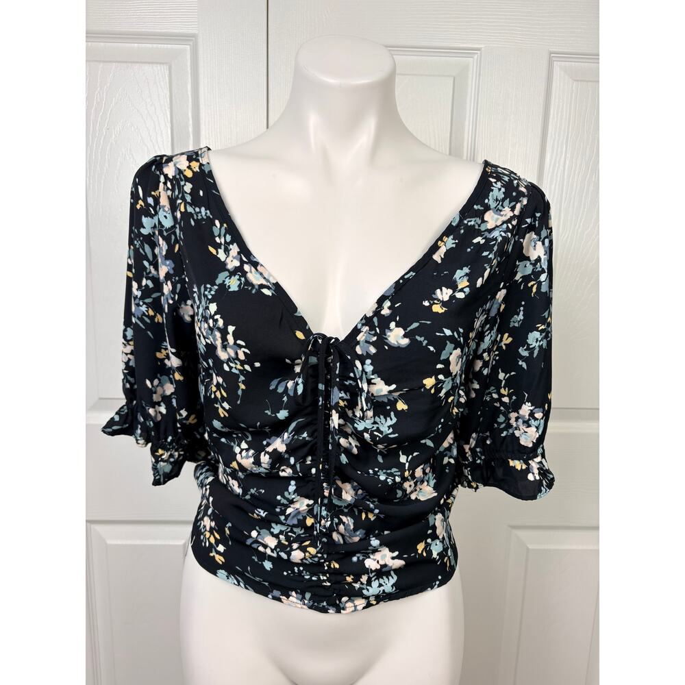 Abercrombie & Fitch Cinched Front Puff Sleeve Top Black Floral Size M